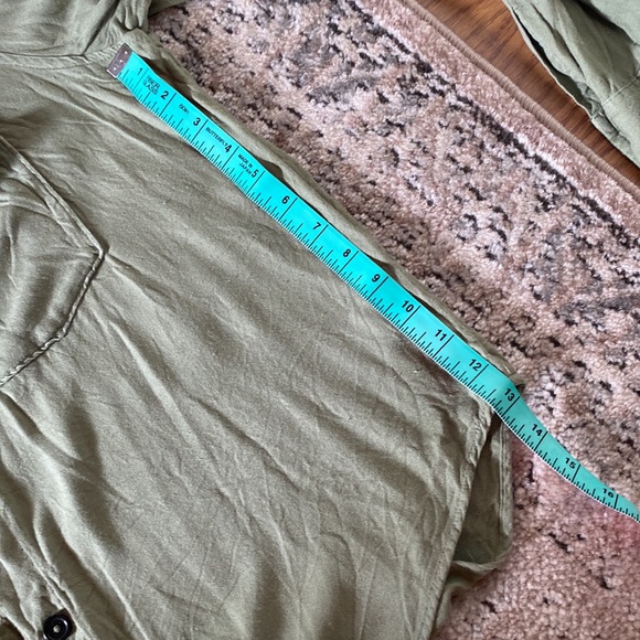 Mudd Button Up Top - Picture 9 of 10